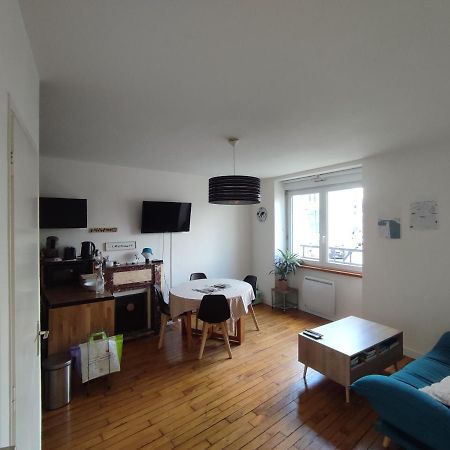 Appartement 2 Pieces Centre De Vannes Avec Parking Prive ภายนอก รูปภาพ